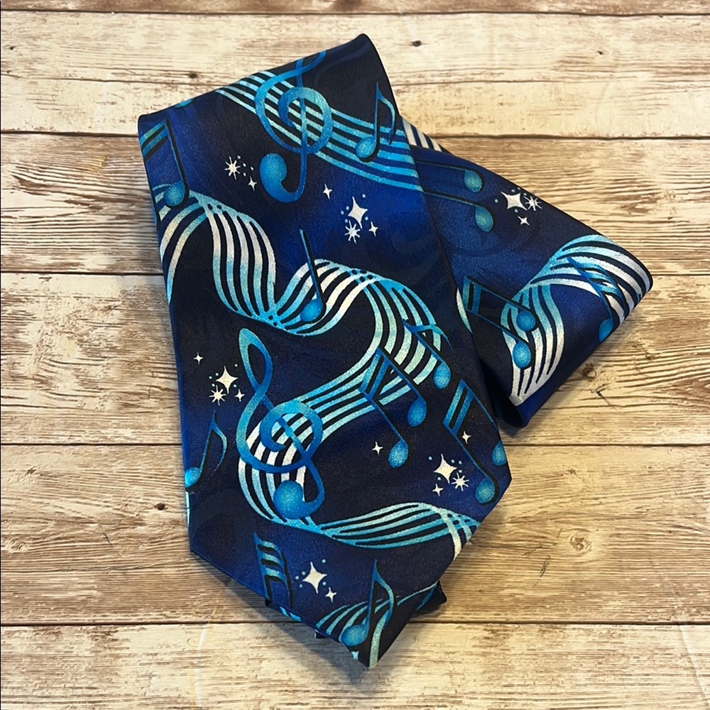 Musical Note Patterned Hand Made Tie in Blue and Black